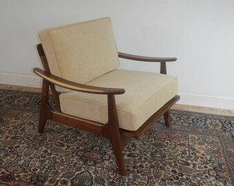 Futuristic Modern Accent Chair Remodelling Futuristic Modern Accent Chair Remodelling